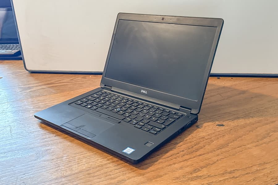 Laptop Dell Latitude 5490, defekt